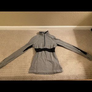Lululemon half zip pullover - size 4